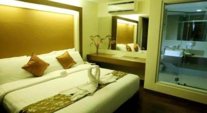 Bed in The Ritz Hotel at Garden Oases