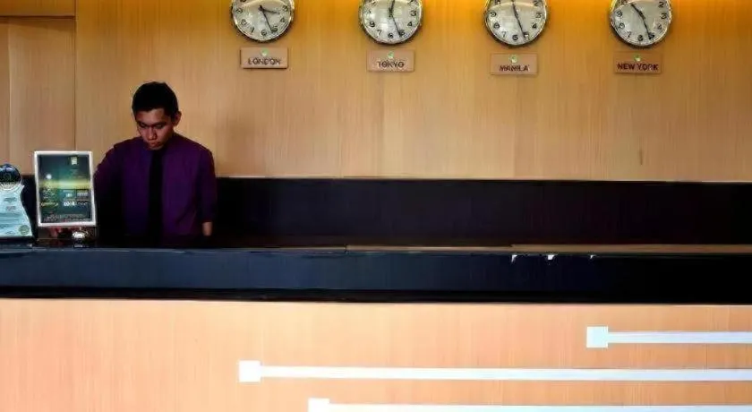 The Ritz Hotel at Garden Oases