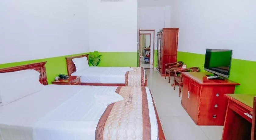 Bed in Hotel 175 Saigon