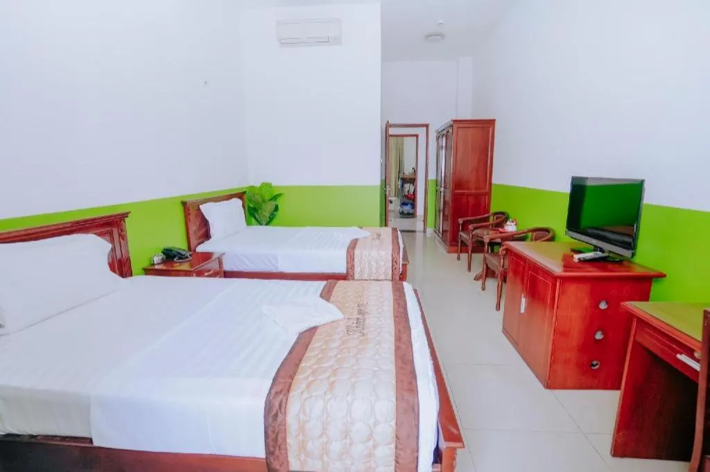 Bed in Hotel 175 Saigon