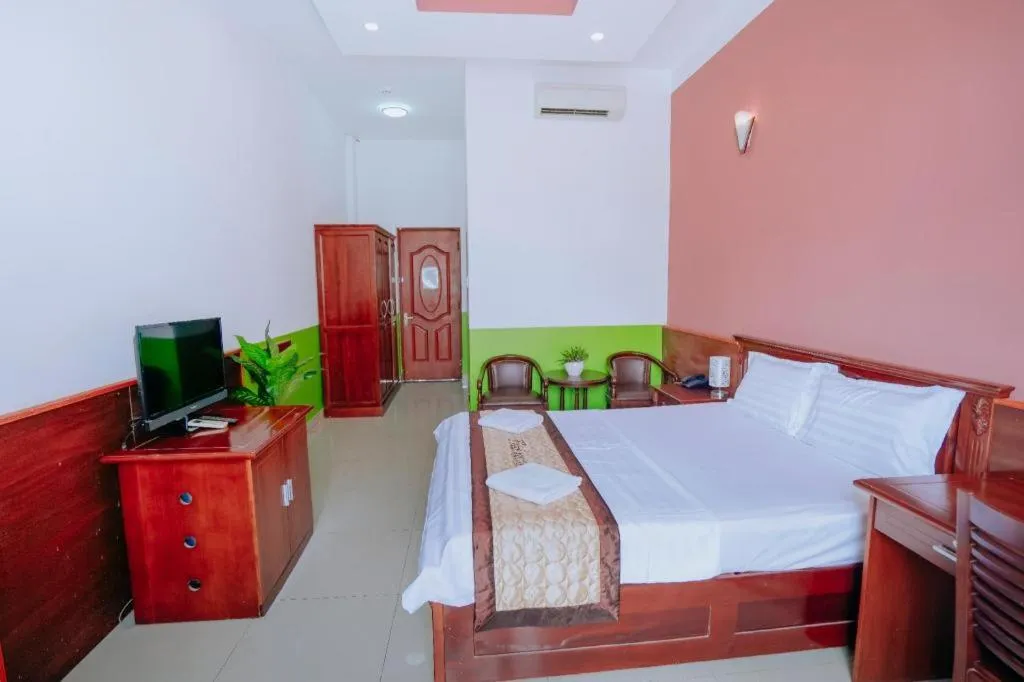 Bed in Hotel 175 Saigon