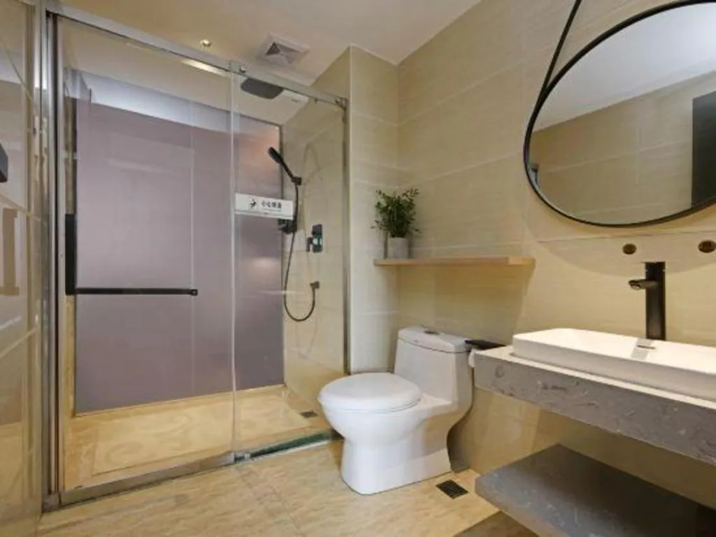 Bravo Business Hotel