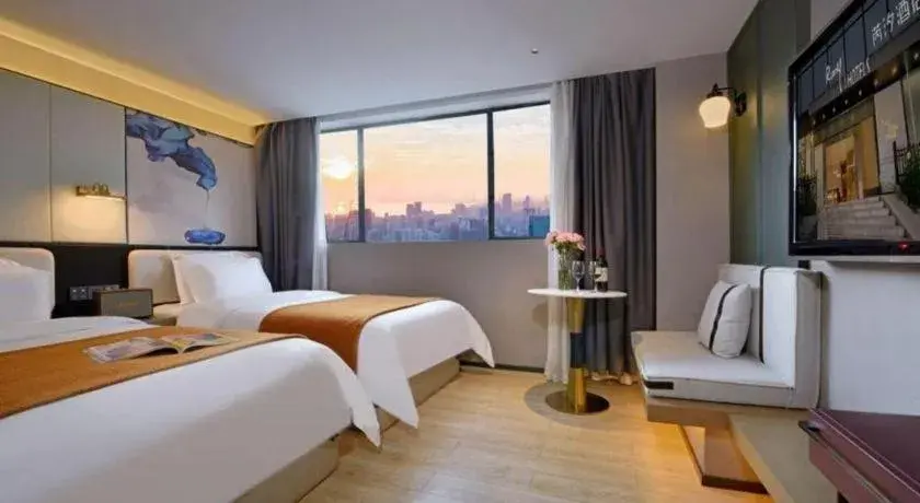 Bed in Bravo Business Hotel Bed in Bravo Business Hotel