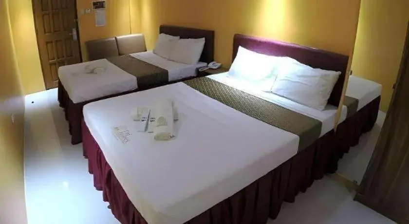 Bed in Taj Hotel Bed in Taj Hotel