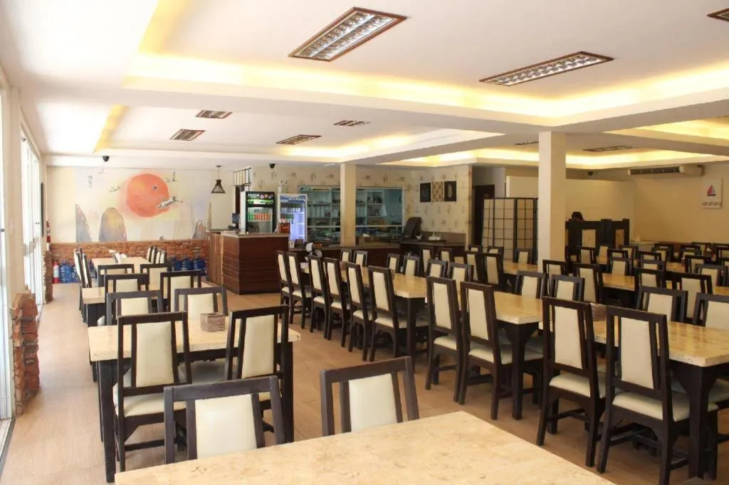 Golden Sam Resort and Restaurant