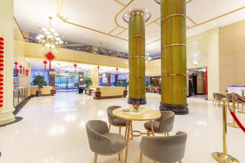 Kunming Noah's Ark Hotel