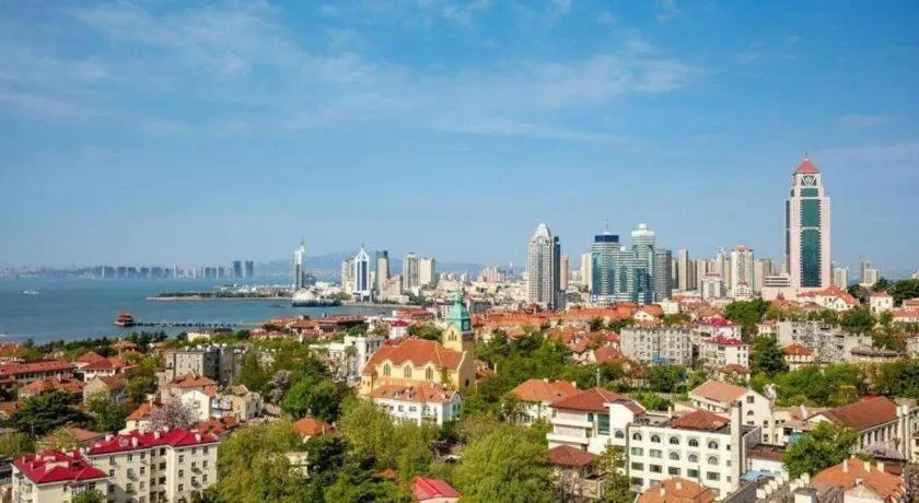 Sky World Hotel Qingdao