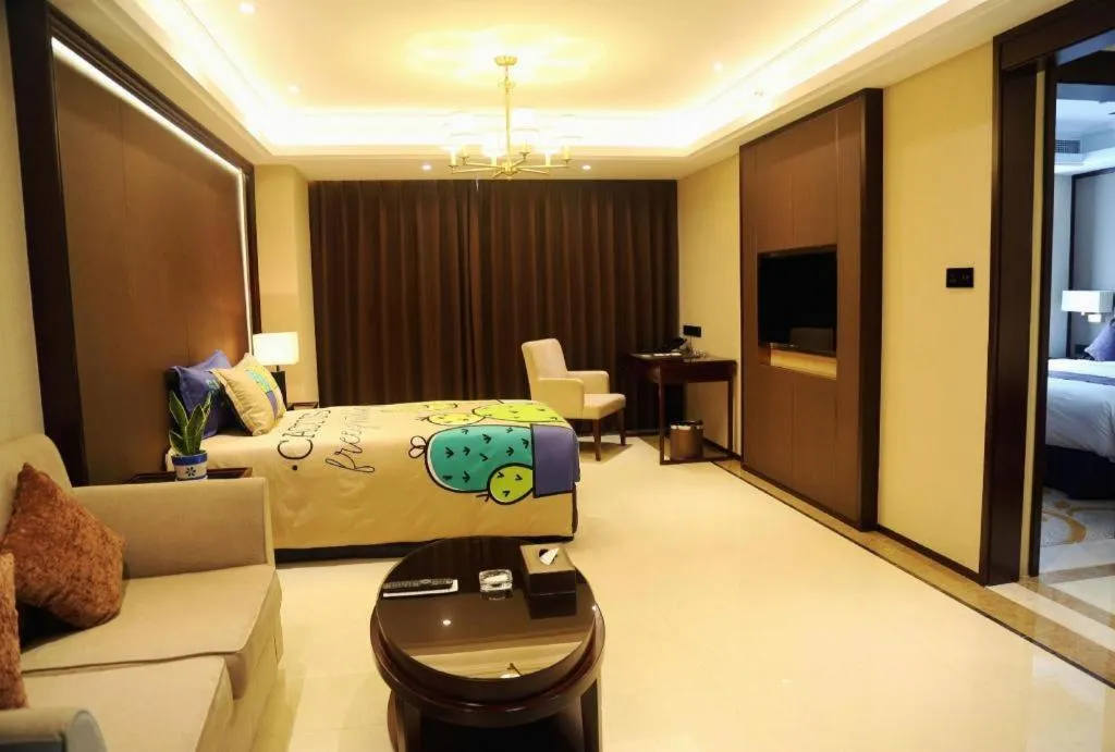 Sky World Hotel Qingdao