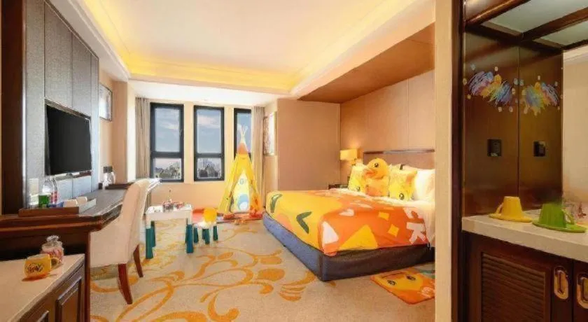 Bed in Sky World Hotel Qingdao