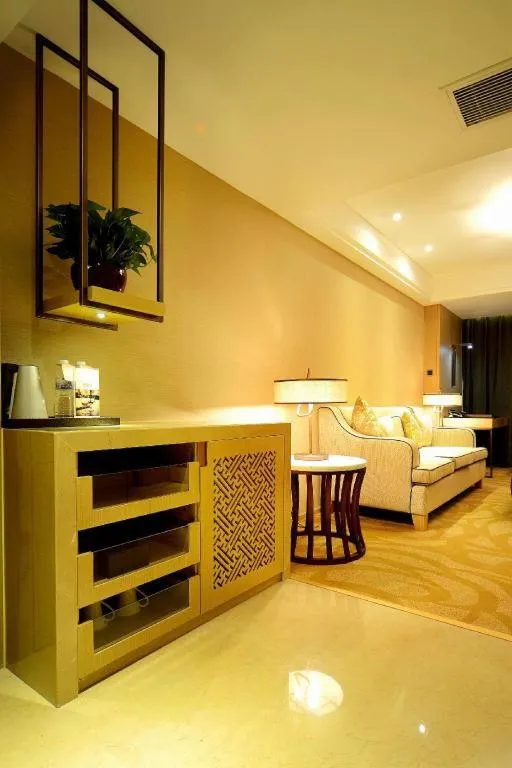 Bed in Sky World Hotel Qingdao