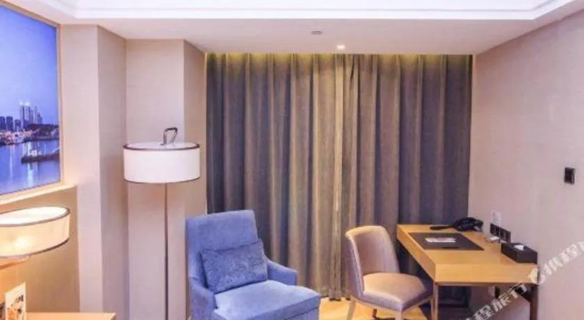 Sky World Hotel Qingdao