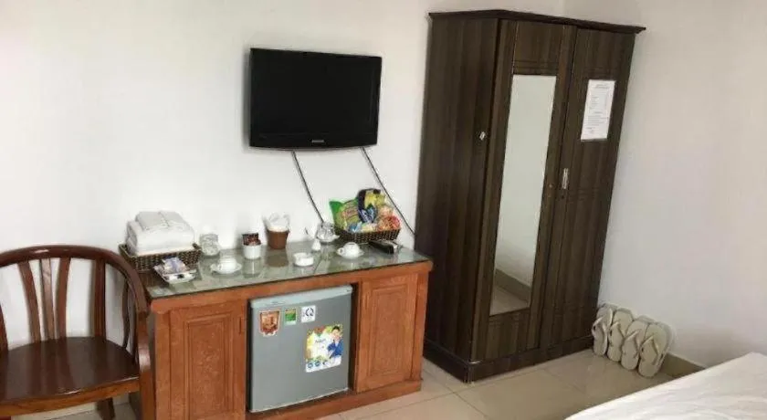 Bed in khach san phuong dong