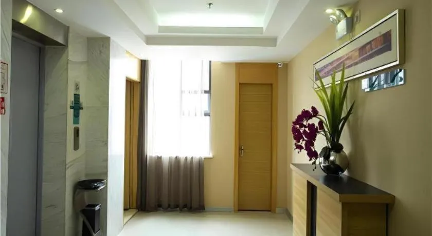 City Comfort Inn Huanggang Guibinlou Wanda Square