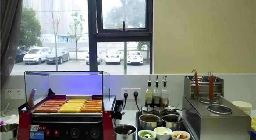 City Comfort Inn Huanggang Guibinlou Wanda Square