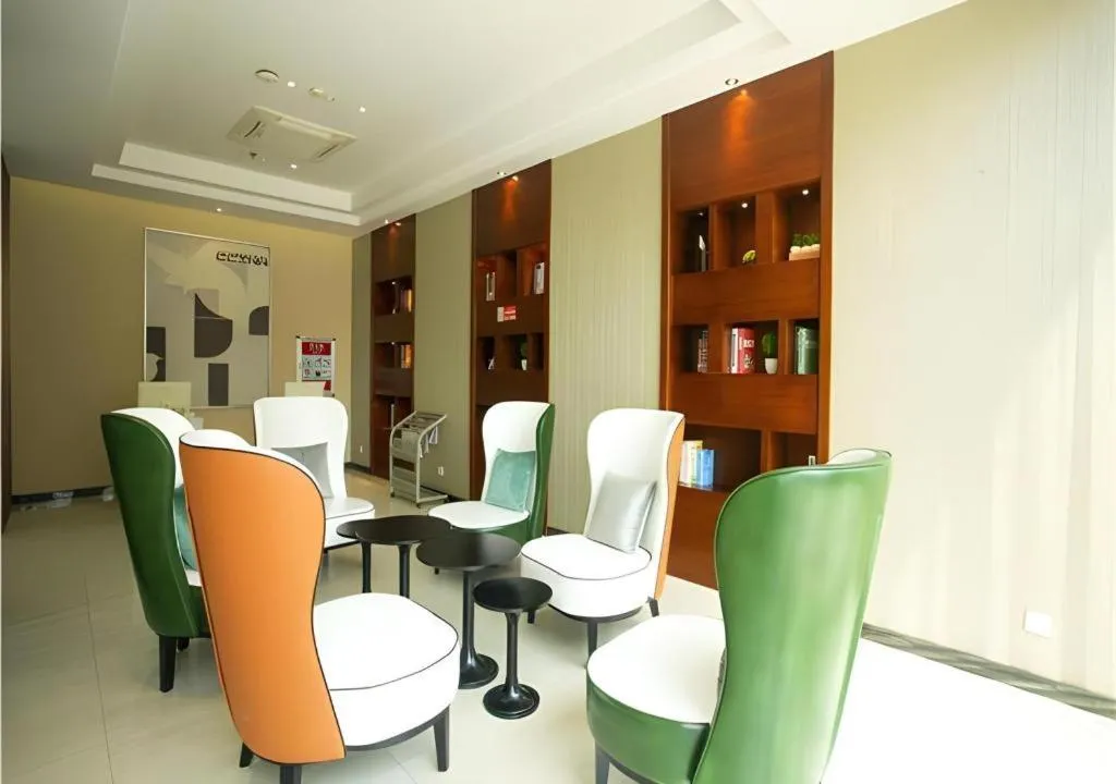 City Comfort Inn Huanggang Guibinlou Wanda Square