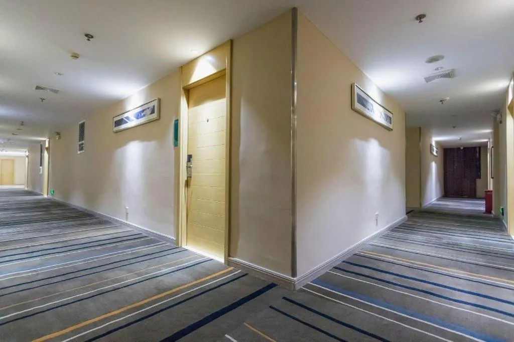 City Comfort Inn Huanggang Guibinlou Wanda Square