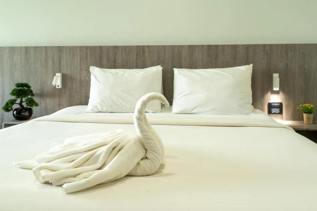 Bed in Nonsi Hotel Phitsanulok