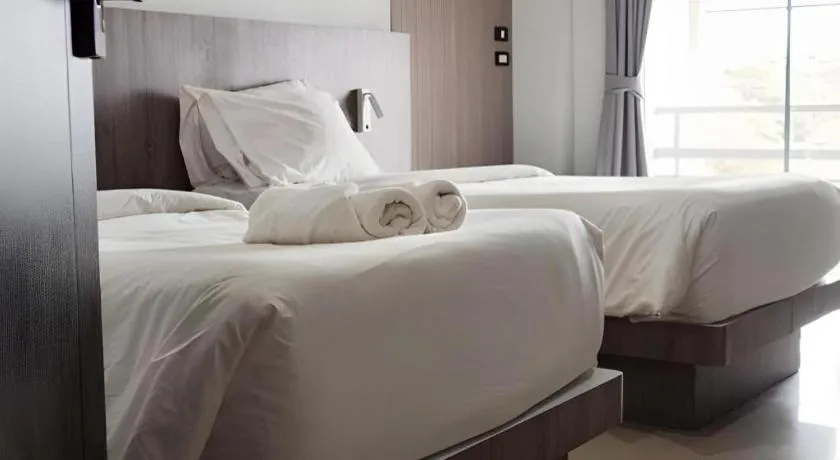 Bed in Nonsi Hotel Phitsanulok