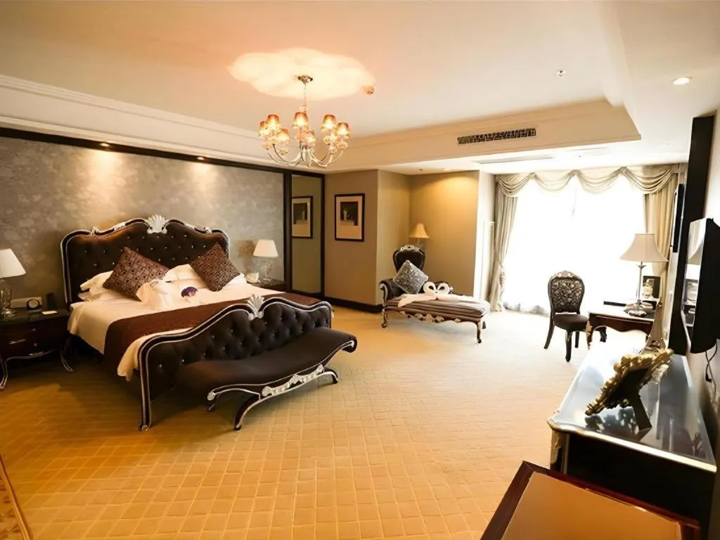 Bed in Country Garden Phoenix Hotel Shenyang