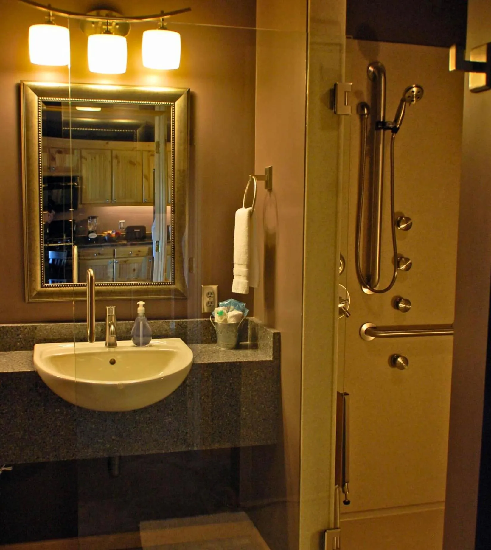 Shower in Beaver Lakefront Cabins - Couples Only Getaways