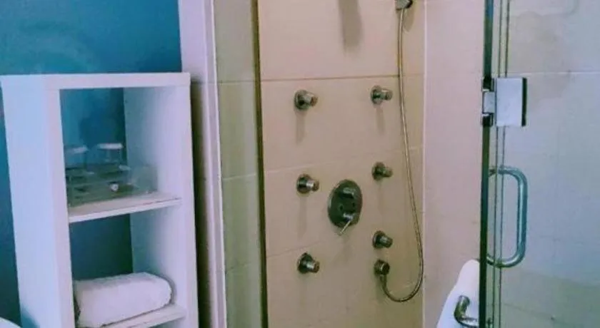 Foshan Nanhai Huifeng Holiday Hotel