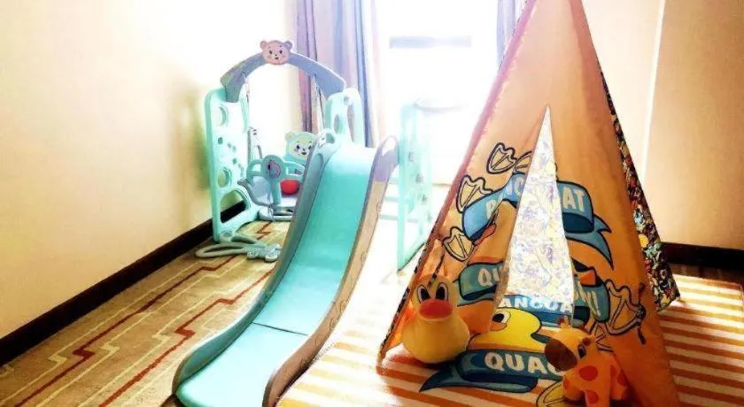 Foshan Nanhai Huifeng Holiday Hotel