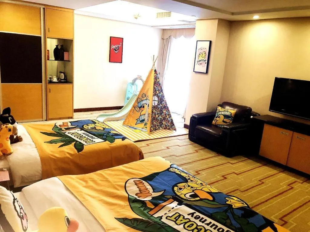 Bed in Foshan Nanhai Huifeng Holiday Hotel