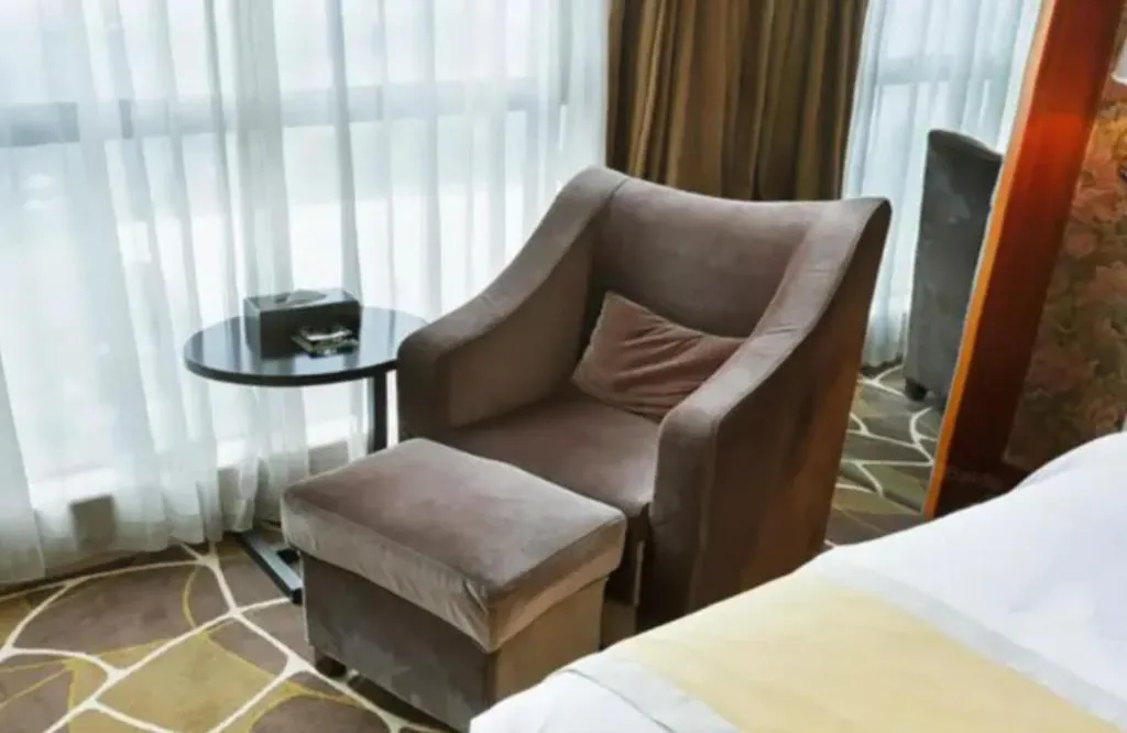 Bed in Foshan Nanhai Huifeng Holiday Hotel