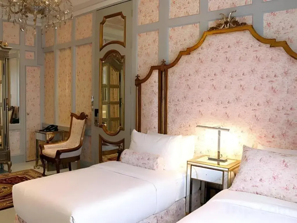 Bed in Kamiseta Hotel Bed in Kamiseta Hotel