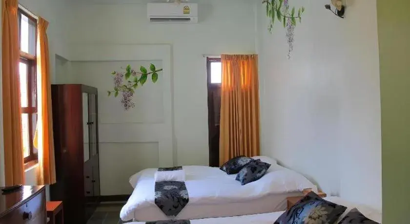 Bed in Baan Napak Bed in Baan Napak