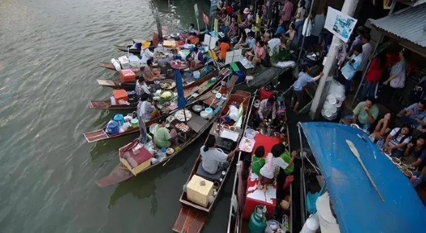 Baan Napak Baan Napak