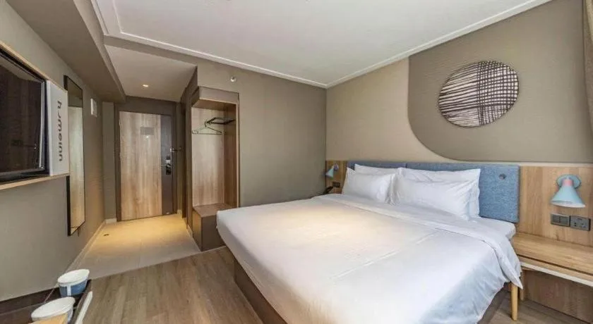 Bed in Home Inn Neo Shanghai Railway Station