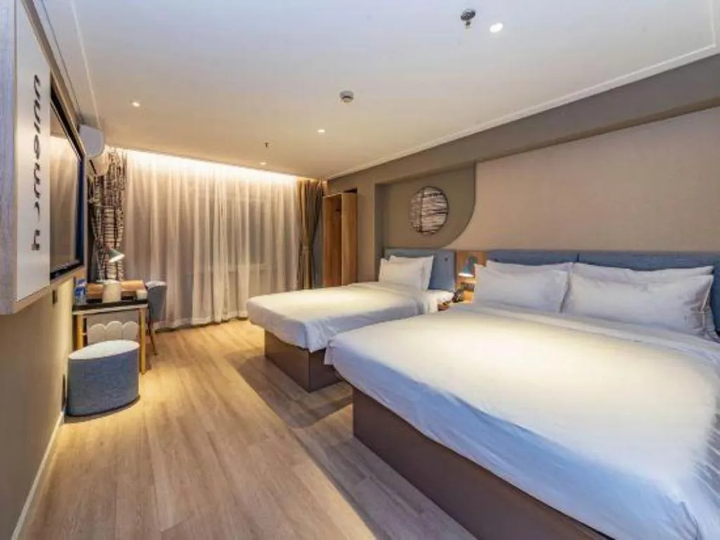 Bed in Home Inn Neo Shanghai Railway Station