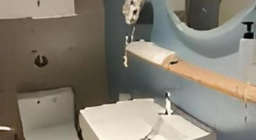 Home Inn Neo Shanghai Railway Station