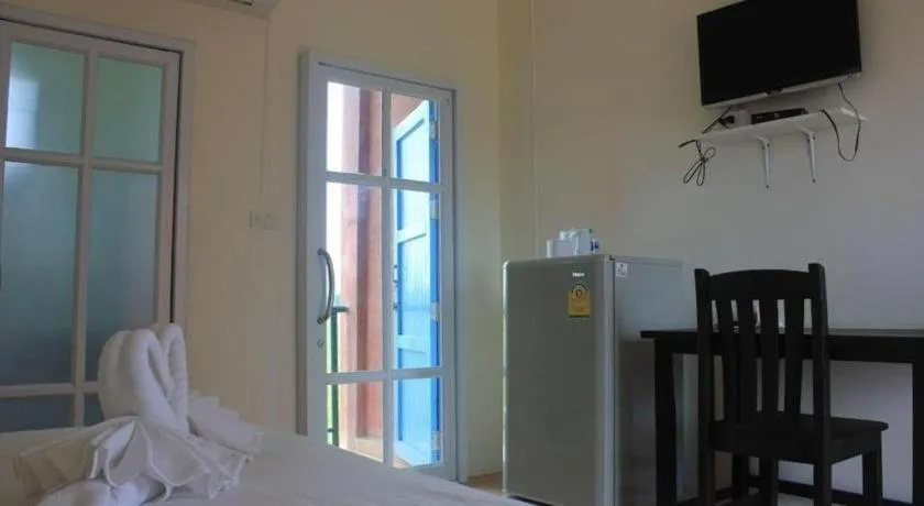 Bed in Le Bar Tarry Hotel