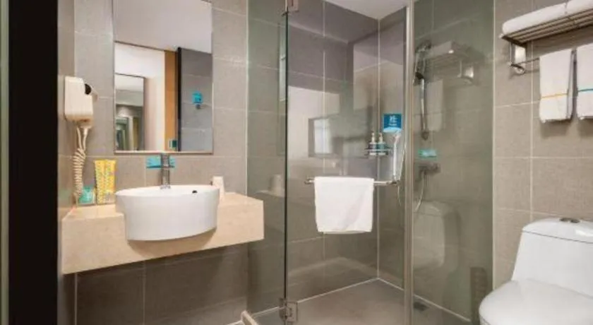 City Comfort Inn Wuhan Hanyang Street Caidian Square Metro Station