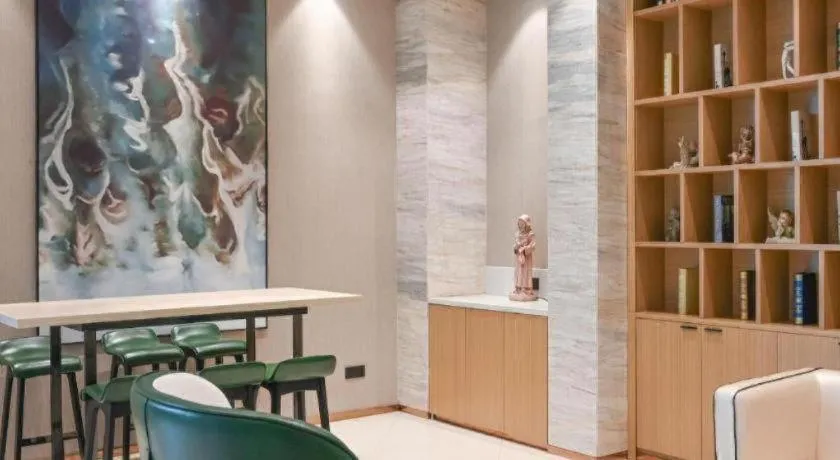 City Comfort Inn Wuhan Hanyang Street Caidian Square Metro Station