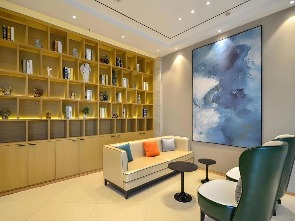 City Comfort Inn Wuhan Hanyang Street Caidian Square Metro Station