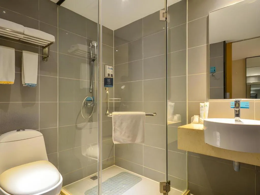 City Comfort Inn Wuhan Hanyang Street Caidian Square Metro Station