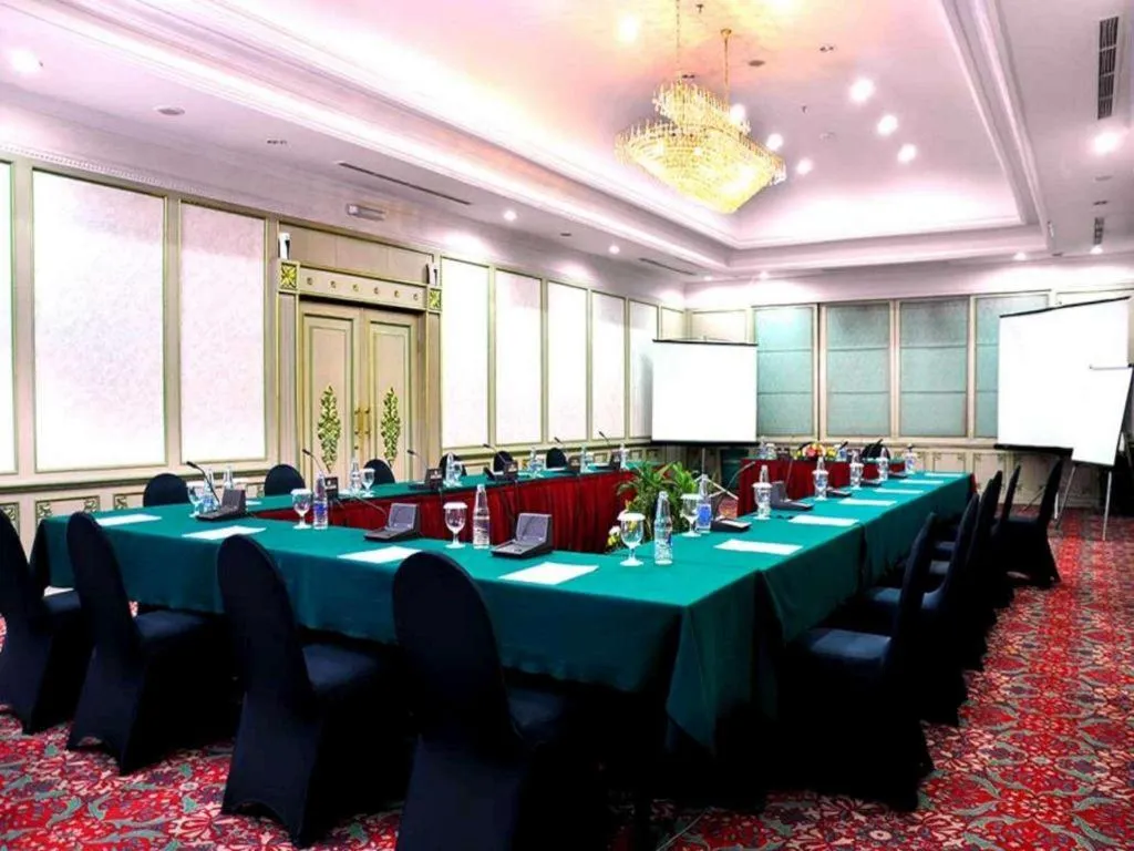 Kartika Chandra Hotel