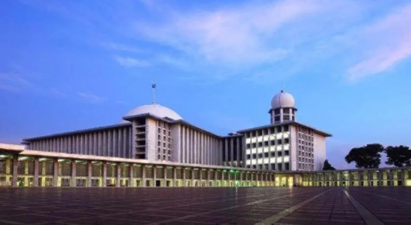 Kartika Chandra Hotel