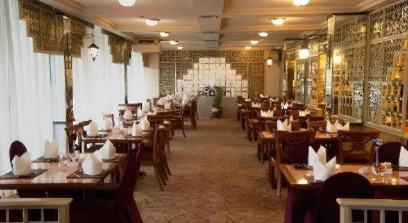 Kartika Chandra Hotel