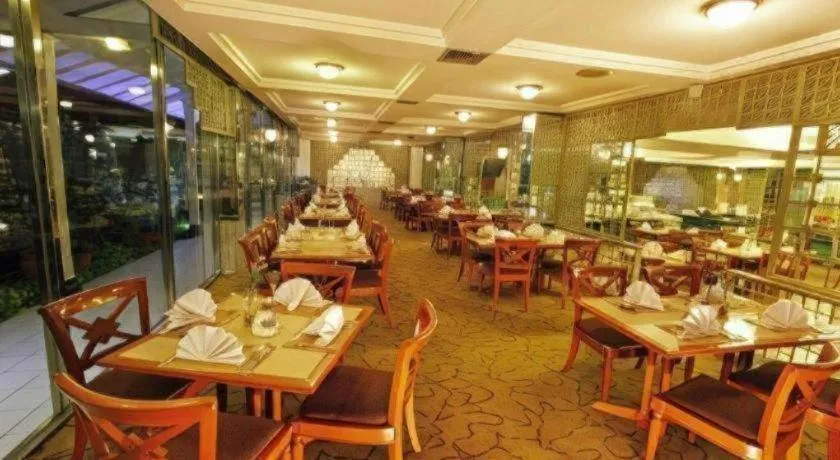 Kartika Chandra Hotel