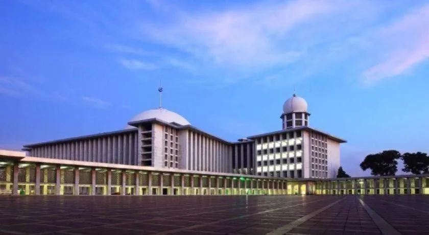 Kartika Chandra Hotel