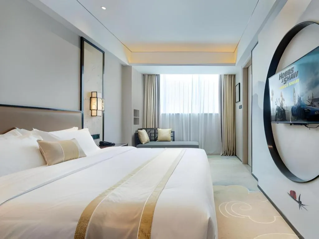 Bed in Yuan Culture Hotel Shenzhen World Shajing