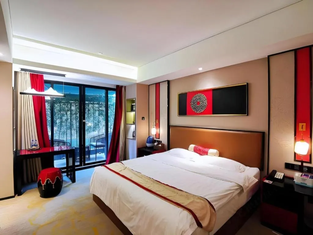 Bed in Yuan Culture Hotel Shenzhen World Shajing