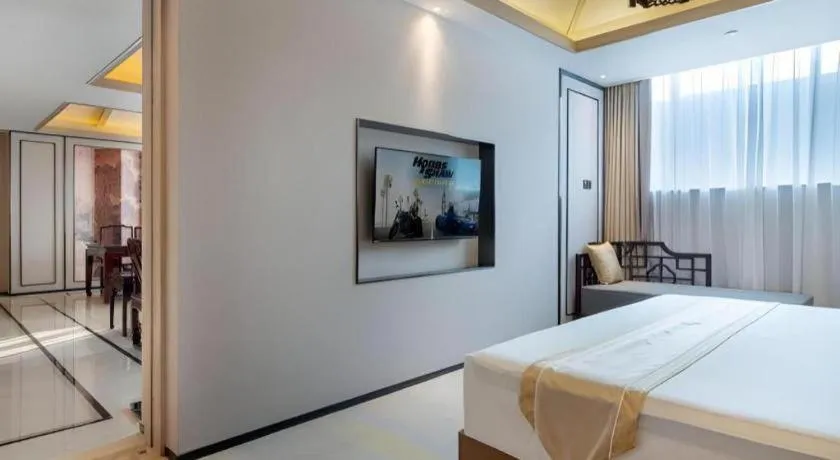 Bed in Yuan Culture Hotel Shenzhen World Shajing