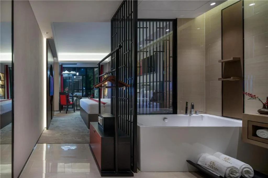 Bed in Yuan Culture Hotel Shenzhen World Shajing