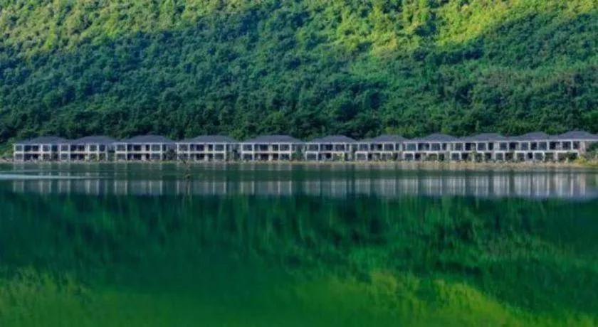 LN Dongfang Hot Spring Resort