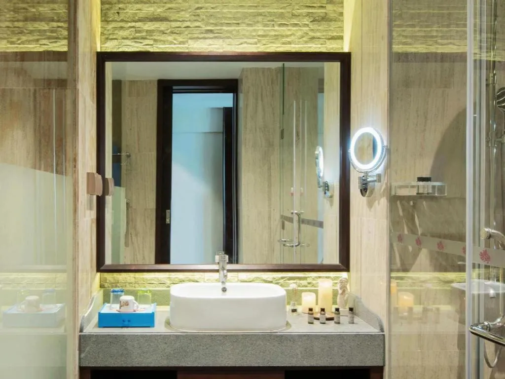 LN Dongfang Hot Spring Resort